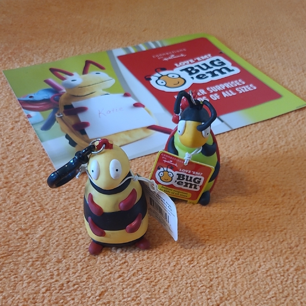 Hallmark Bug Em Keychain Set 2011,2012